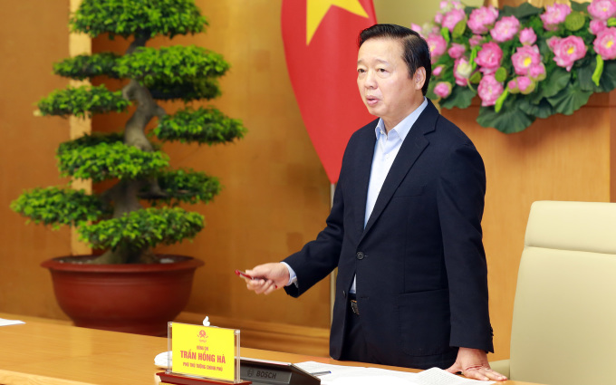 Phó thủ tướng Trần Hồng Hà phát biểu tại cuộc họp ngày 11/3. Ảnh: VGP