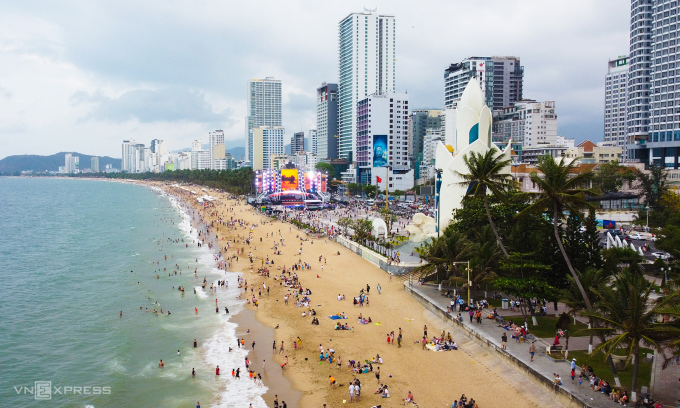 Thị trường bất động sản nghỉ dưỡng ven biển Nha Trang, Khánh Hòa. Ảnh: Bùi Toàn