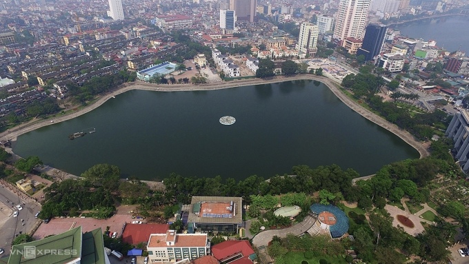 Hồ Thành Công, hồ có diện tích lớn thứ tư ở quận Ba Đình, nhìn từ trên cao. Ảnh: Giang Huy