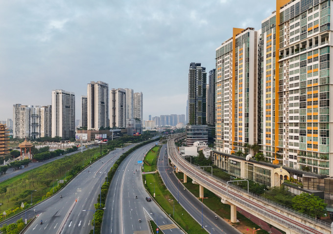 Bất động sản khu Đông TP HCM với các cao ốc, chung cư, dự án... tháng 1/2025. Ảnh: Quỳnh Trần