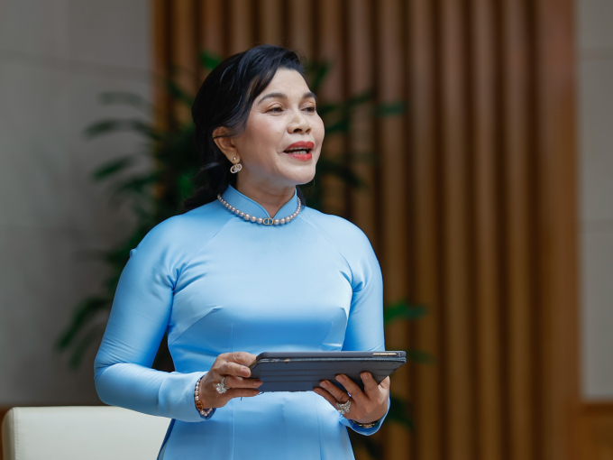 Chủ tịch Tập đoàn Kim Oanh phát biểu tại hội nghị về nhà ở xã hội, ngày 6/3. Ảnh: VGP