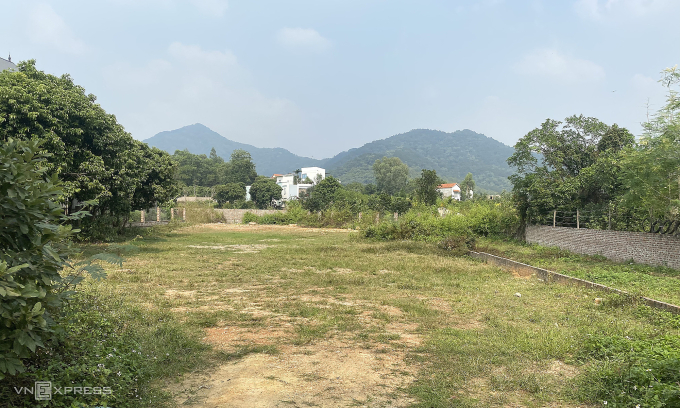 Một khu đất nền gần Vành đai 4 ở huyện ven Hà Nội. Ảnh: Ngọc Diễm