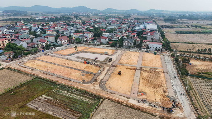 Một khu đất đấu giá tại huyện Sóc Sơn, Hà Nội. Ảnh: Giang Huy