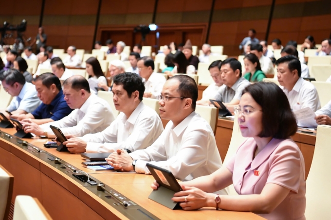 Đại biểu Quốc hội tại hội trường Diên Hồng, ngày 26/6. Ảnh: Cổng TTĐT Quốc hội