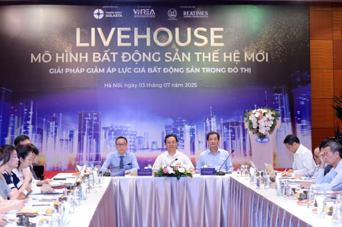 Hội thảo Livehouse - Mô hình bất động sản thế hệ mới: Giải pháp giảm áp lực giá trong đô thị tại Hà Nội. Ảnh: